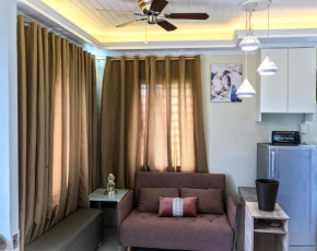 Cozy Relaxing 2 Bedroom House, Camella Bacolod, near airport, malls, terminals